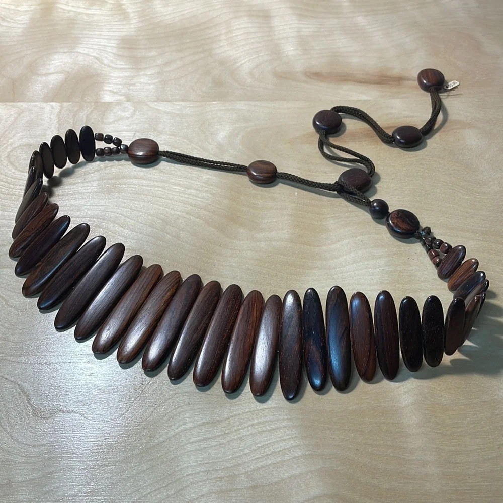 Handcrafted Wood Statement Belt - Brown - Picture 1 of 11